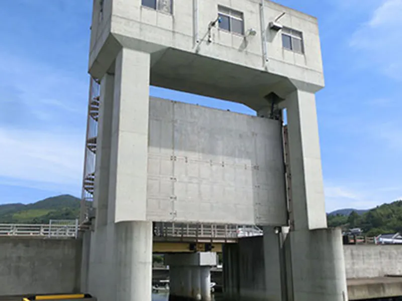 松合漁港水門