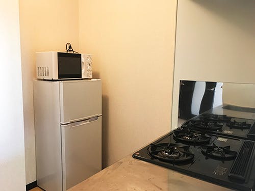 コンロも3口あるし自炊も快適！