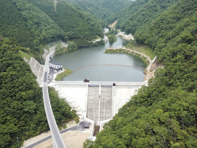 ダム建設