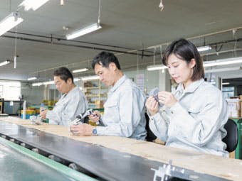 ≪月収26万円・派遣社員≫電子部品系工場での軽作業 日勤