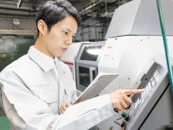 ≪月収24.5万円・派遣社員≫家電系工場での加工作業 交替制