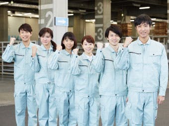入社祝金15万★土日休み◆未経験OK/人気カードの検品・梱包《S20-002640r1》