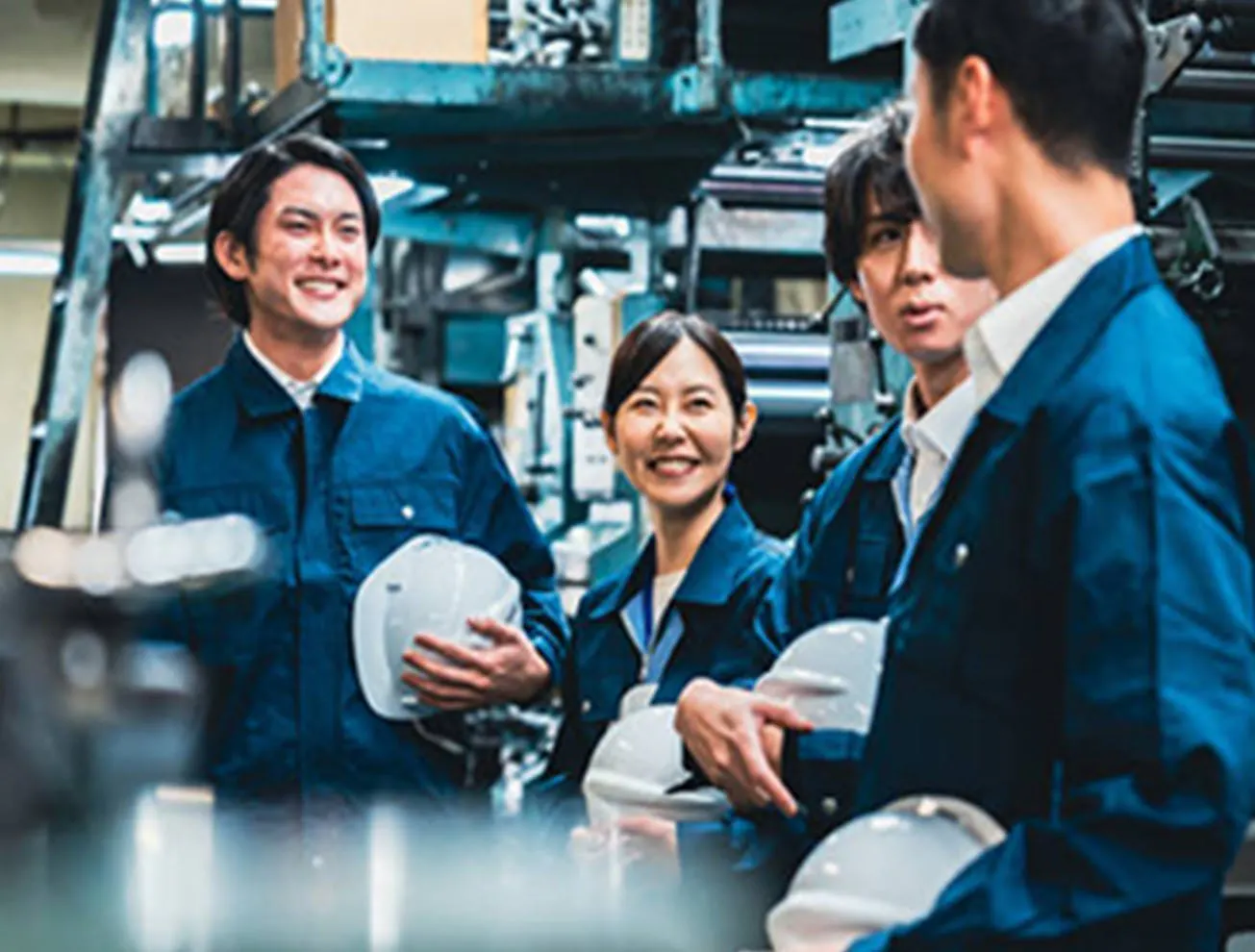 最新設備導入済みの職場で楽々♪少人数作業でオススメ！かんたんな金属加工のお仕事！