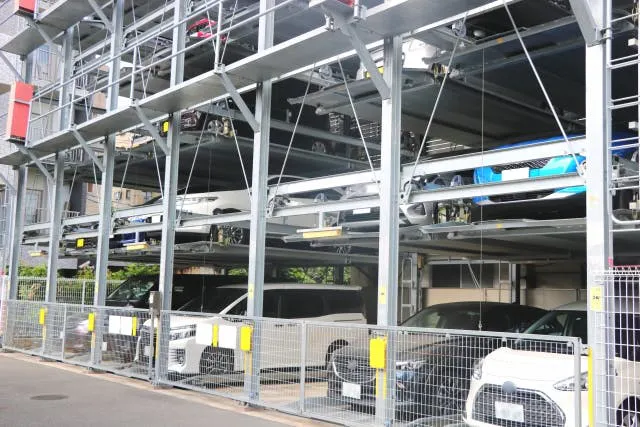 立体駐車場の保守スタッフ募集